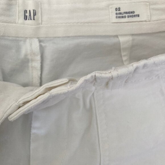 Gap Girlfriend Chino Shorts Bermuda White Size 2 Inseam 6 - Picture 3 of 6